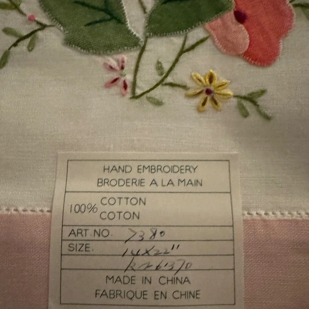 Vintage Hand Embroidered Floral Cotton Guest Towels Set of 2 Pink White 14x22